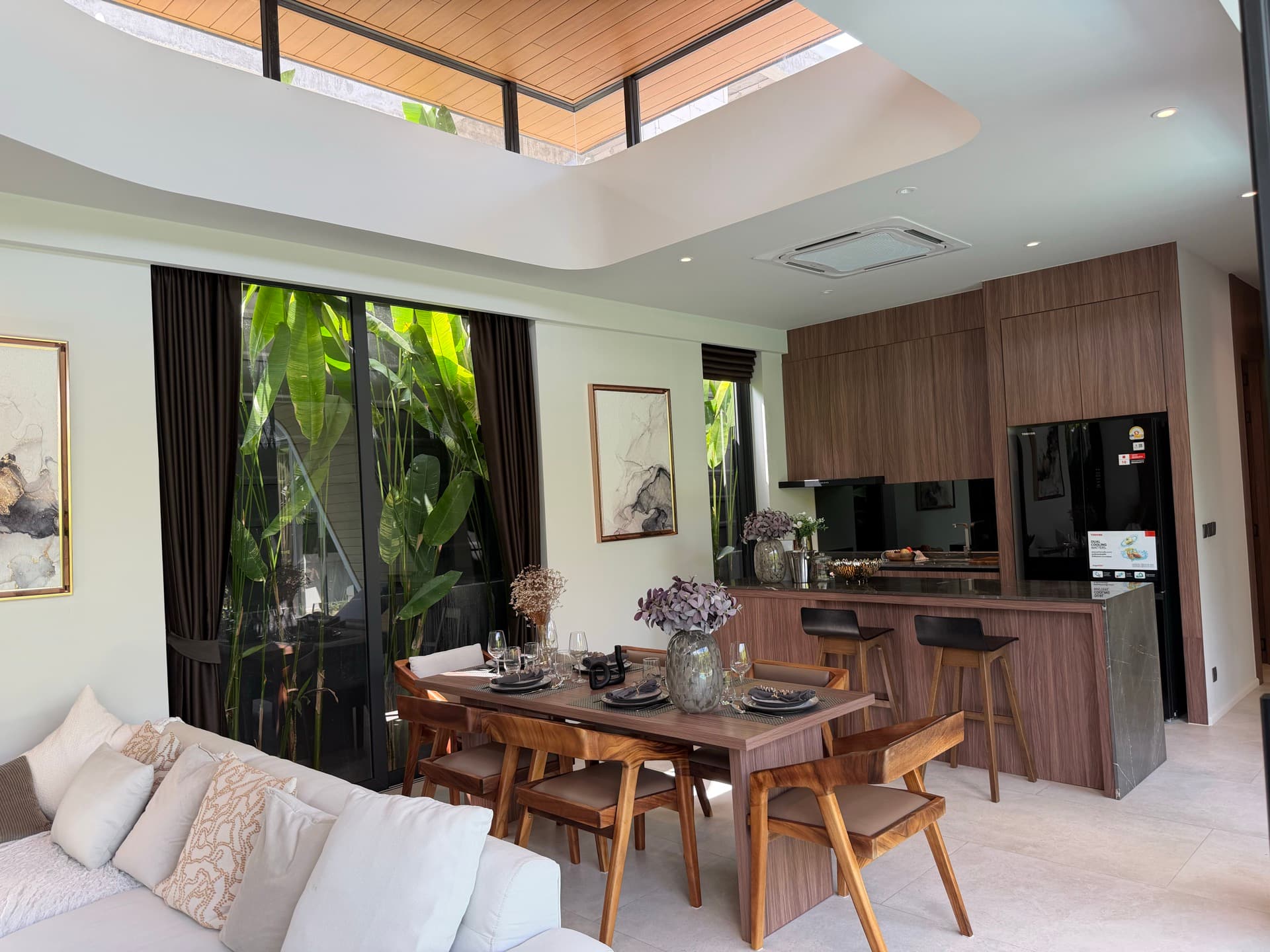 Aileen Villas Naithon Hills