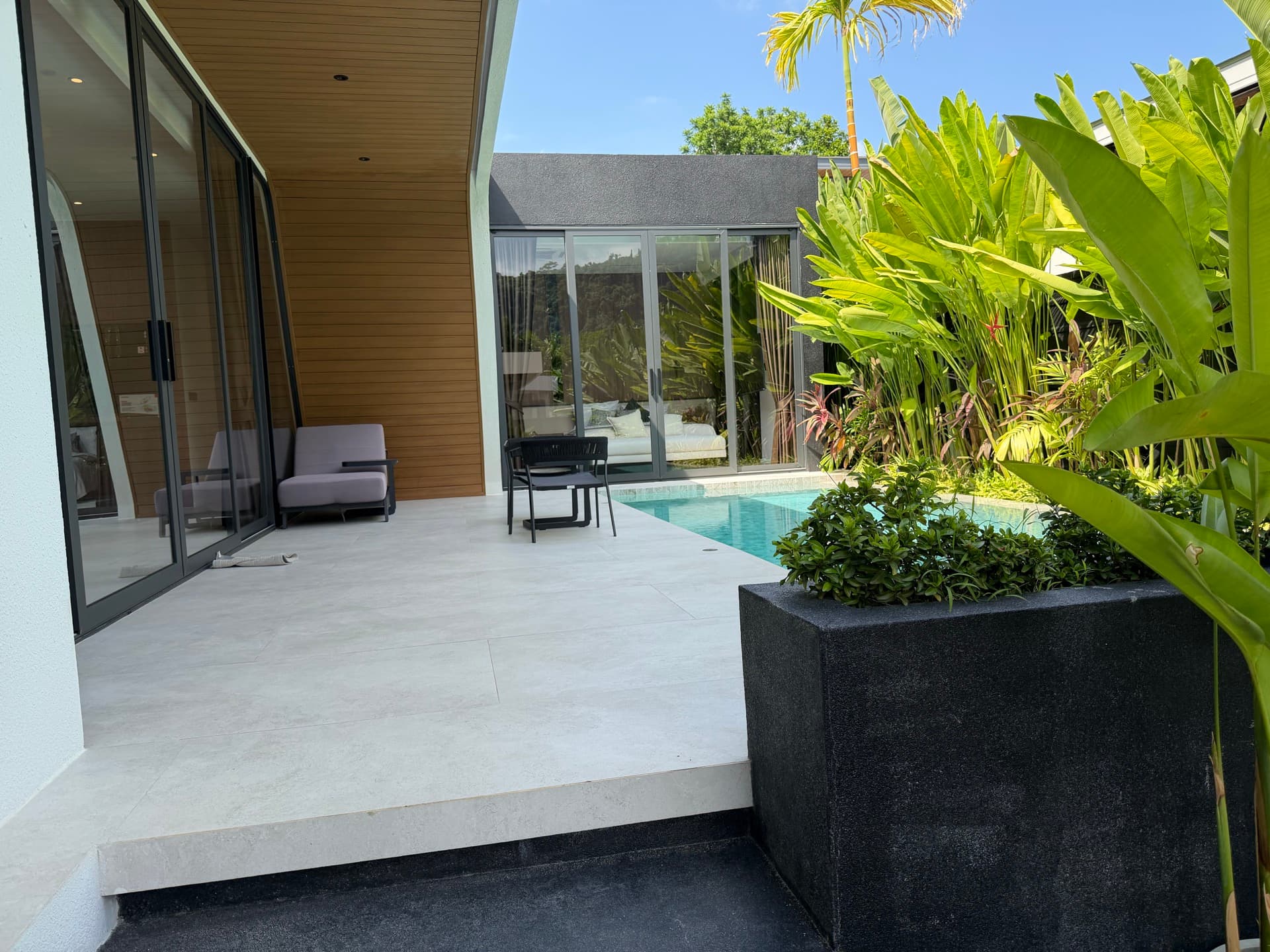 Aileen Villas Naithon Hills