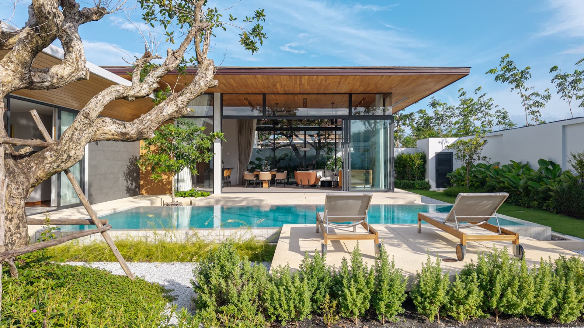 Botanica Four Seasons